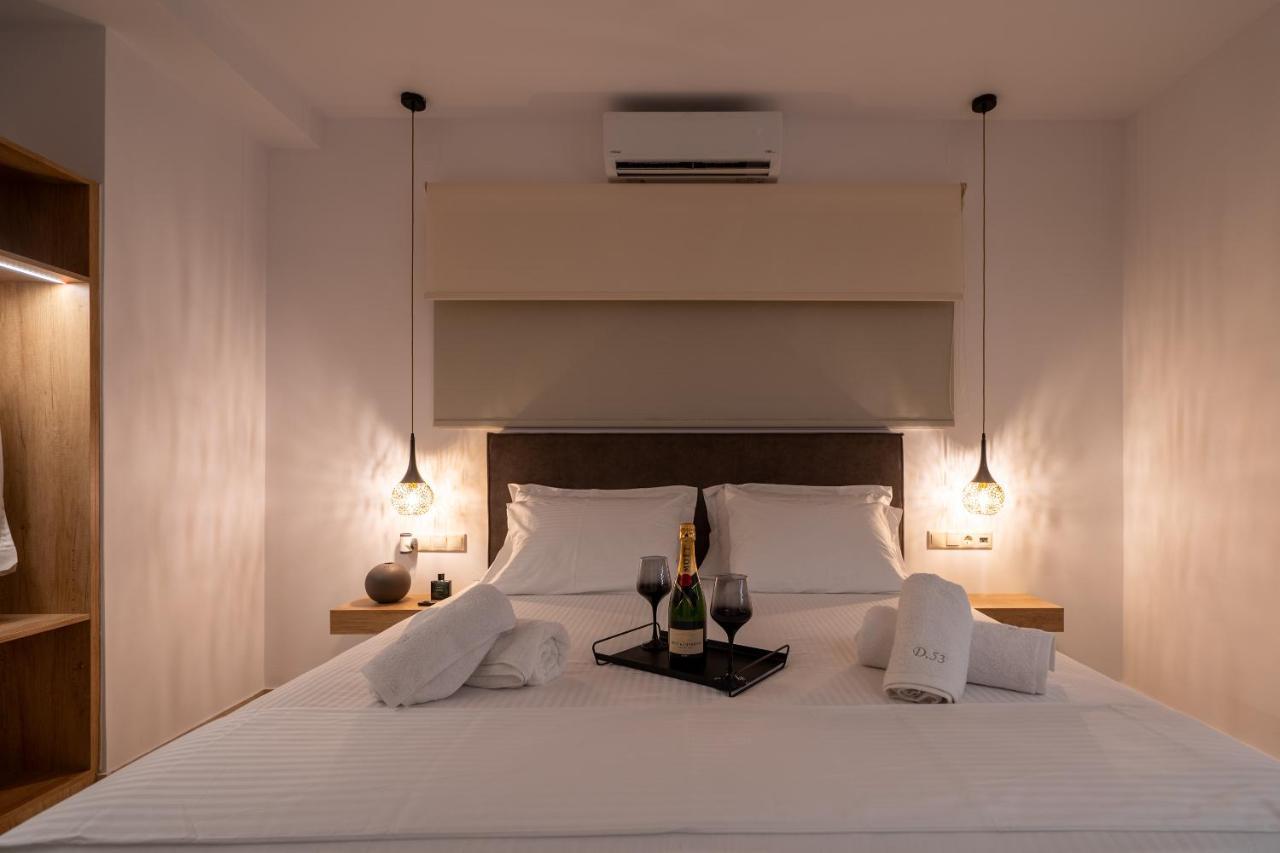 Luxury Suite In Downtown イラクリオン エクステリア 写真