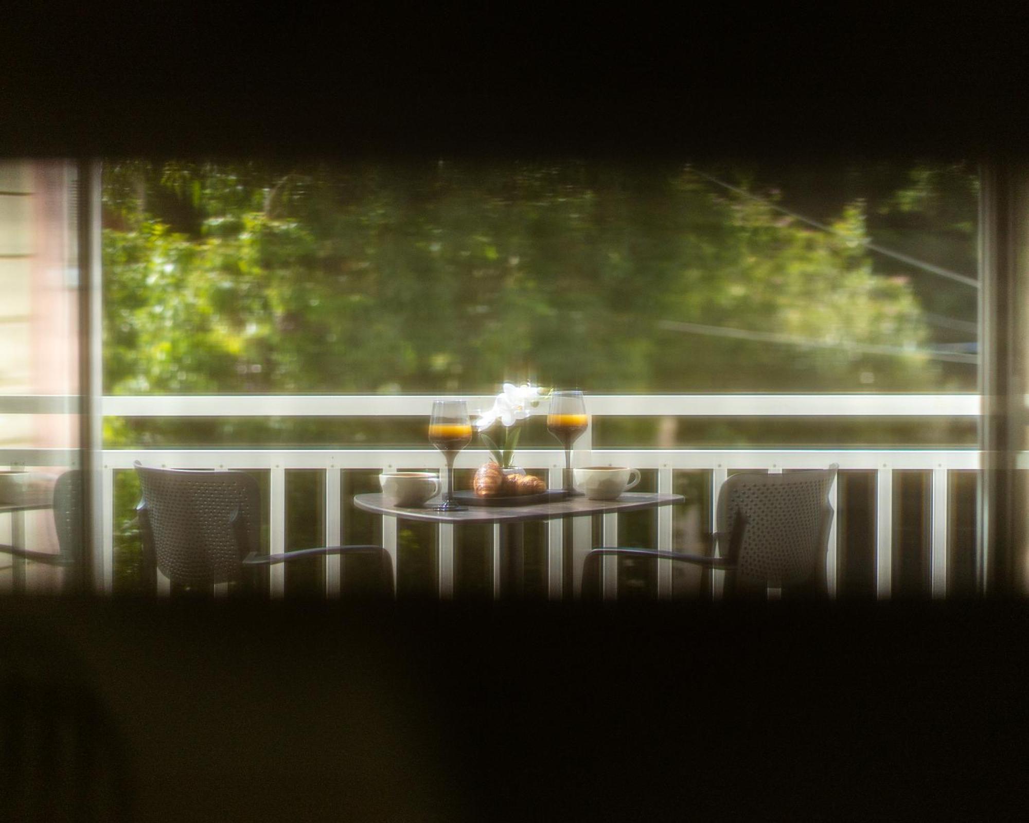 Luxury Suite In Downtown イラクリオン エクステリア 写真